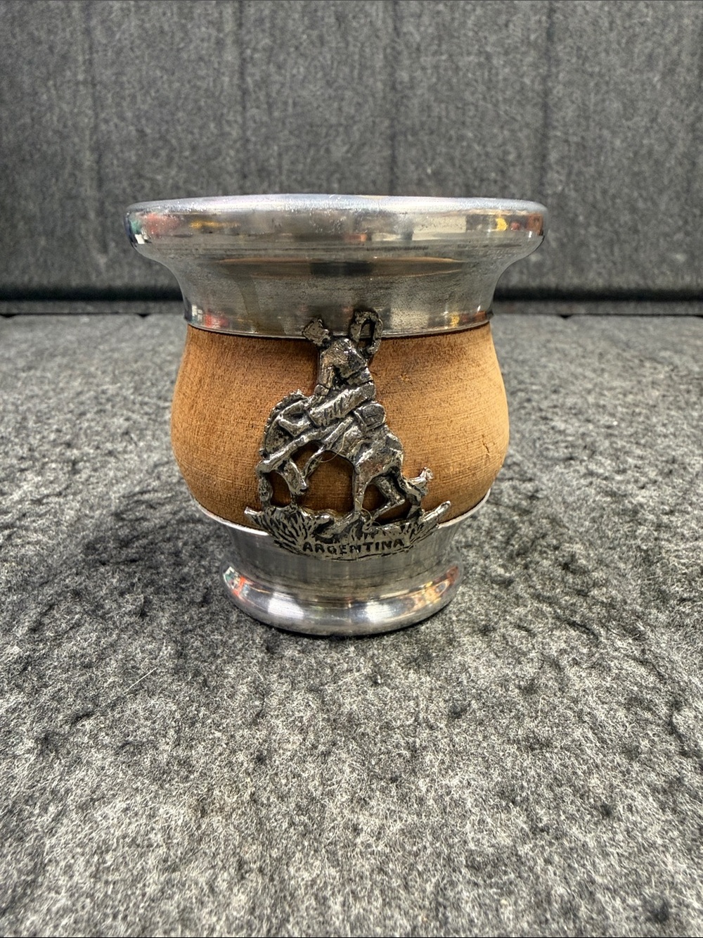 Argentina-Emblem Brown and Silver Mate Cup — Rustic Home Accent